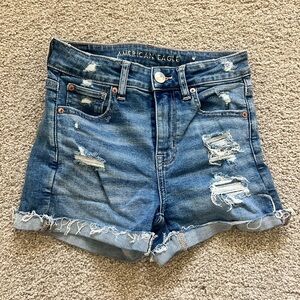 American Eagle women’s Hi-Rise Shortie